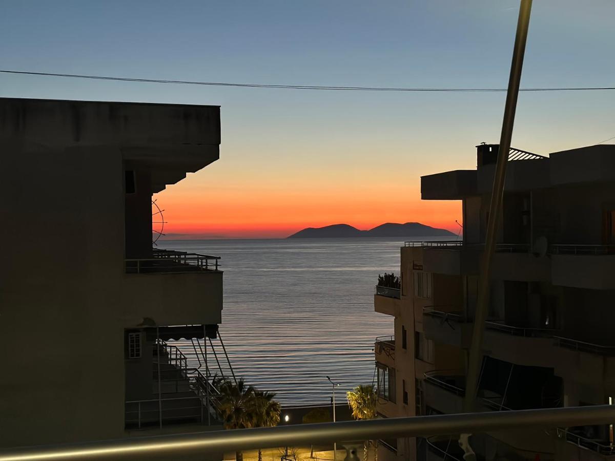 Lucas Apartments Rental Avlonya Dış mekan fotoğraf