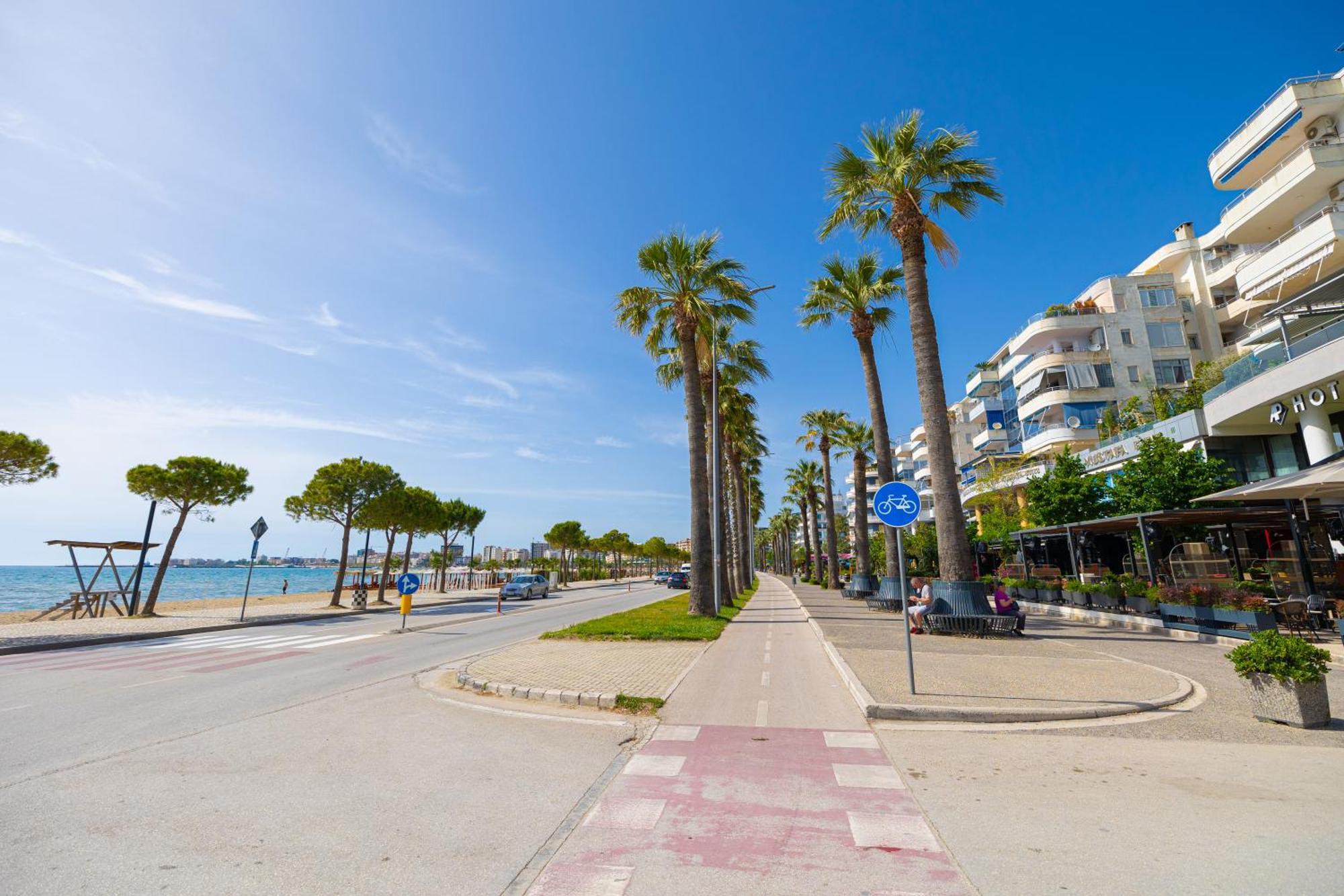 Lucas Apartments Rental Avlonya Dış mekan fotoğraf